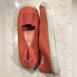 Coral Keen Mary Jane’s